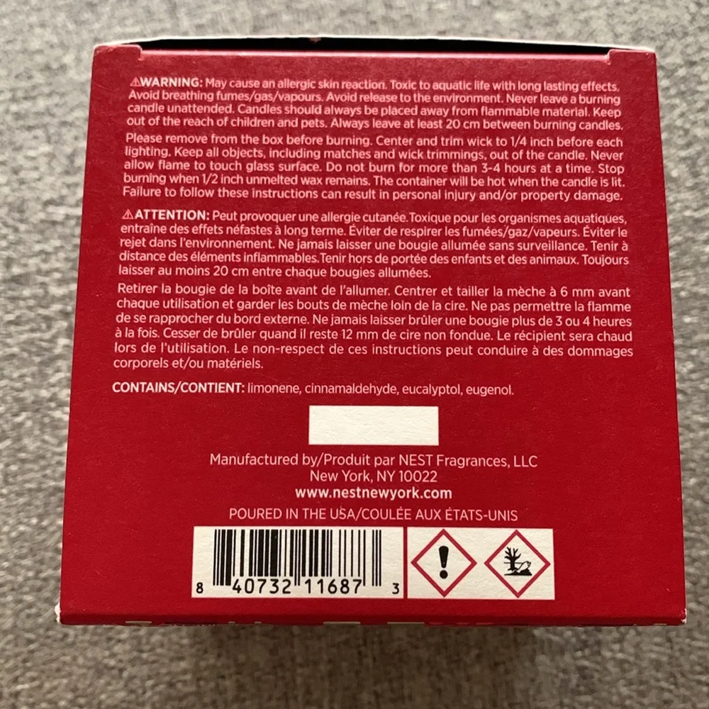 New Nest Holiday Candle 8.1oz - Picture 3 of 6